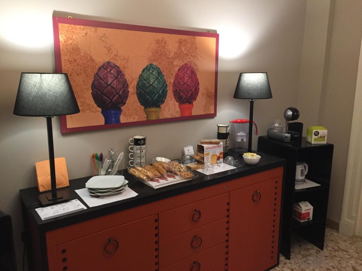 Due Cani Apartment Palermo Esterno foto