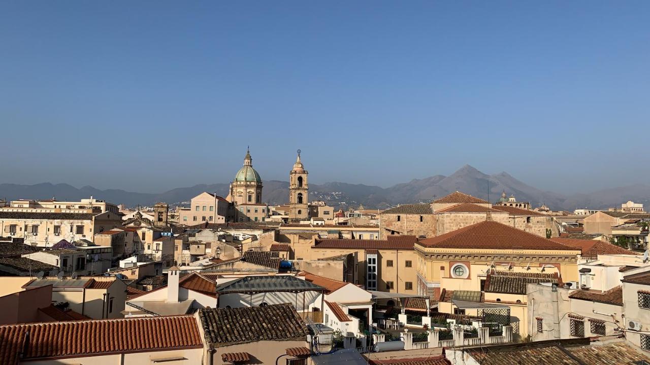 Due Cani Apartment Palermo Esterno foto