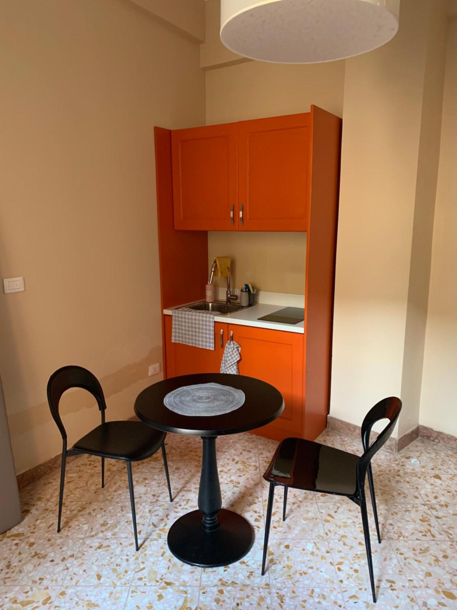 Due Cani Apartment Palermo Esterno foto